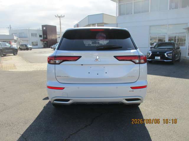 Mitsubishi Outlander 12