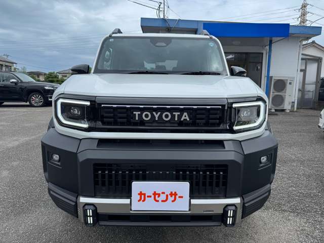 Toyota Land Cruiser FJ 2