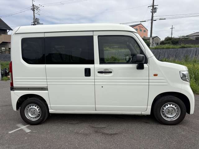 Honda N-VAN 11