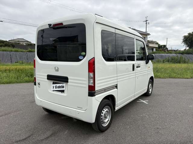 Honda N-VAN 12