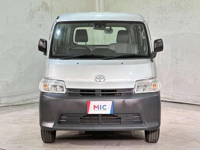 Toyota Town Ace Van 4