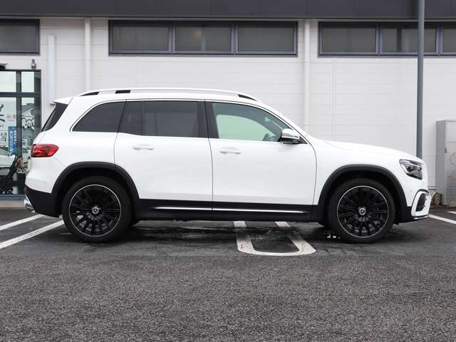 Mercedes-Benz GLB 7