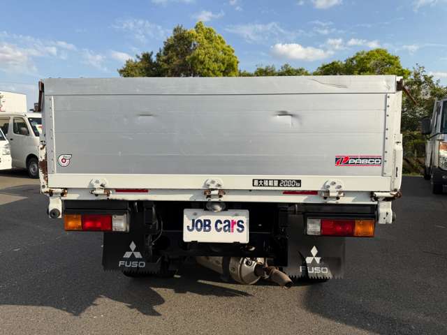 Mitsubishi Fuso Canter 4