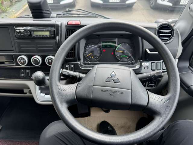 Mitsubishi Fuso Canter 4