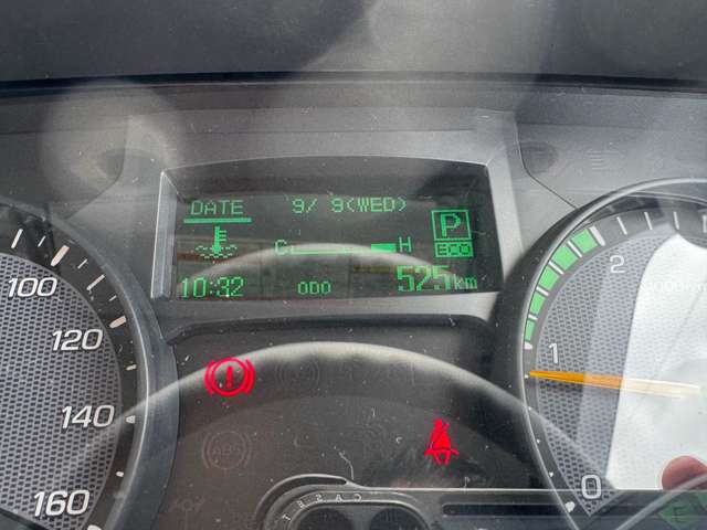 Mitsubishi Fuso Canter 9