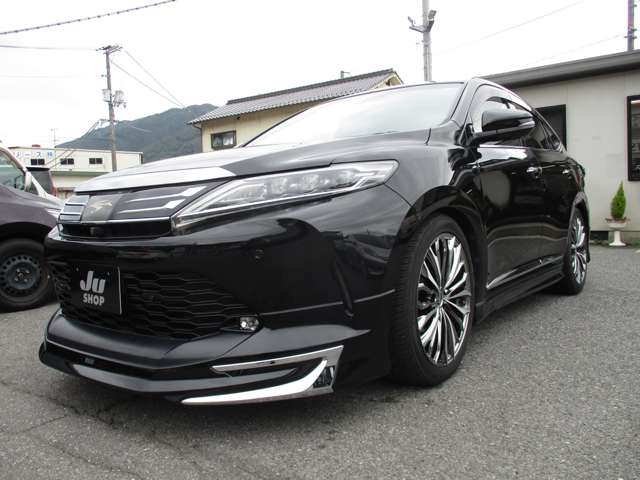 Toyota Harrier 3