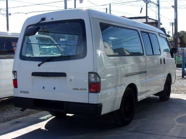 Mitsubishi デリカカーゴ 5