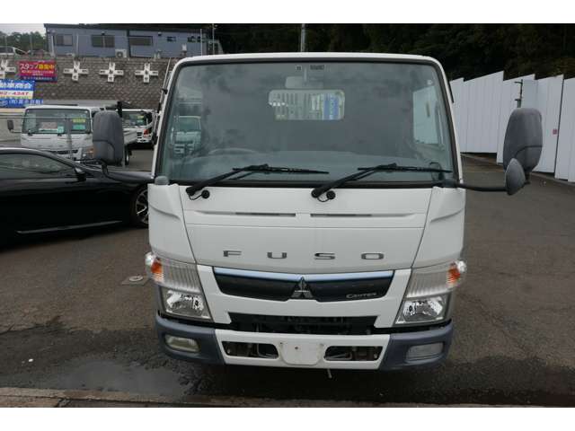 Mitsubishi Fuso Canter 2