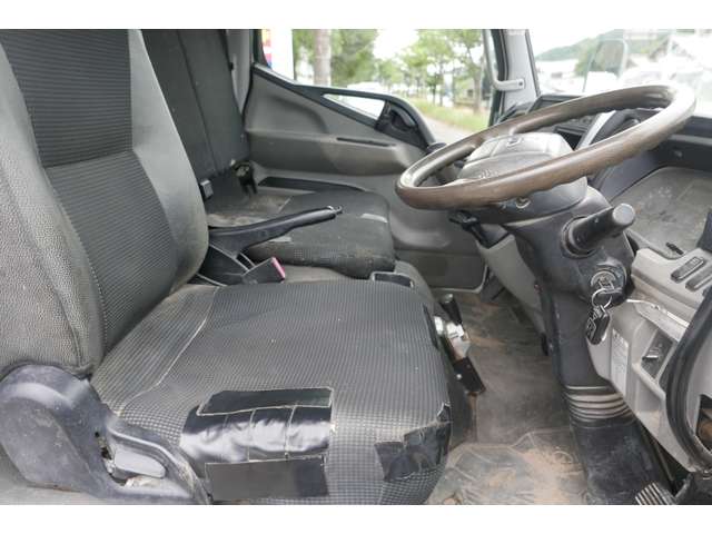 Mitsubishi Fuso Canter 10