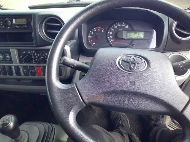 Toyota Toyoace 12