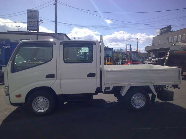 Toyota Toyoace 4