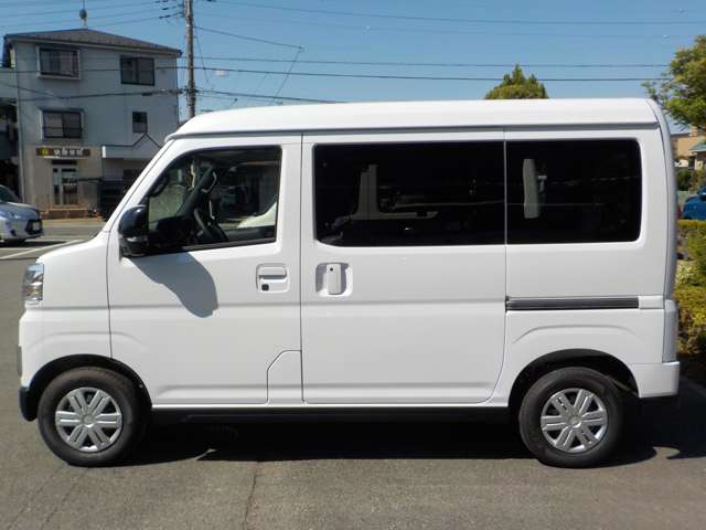 Daihatsu Atrai 12