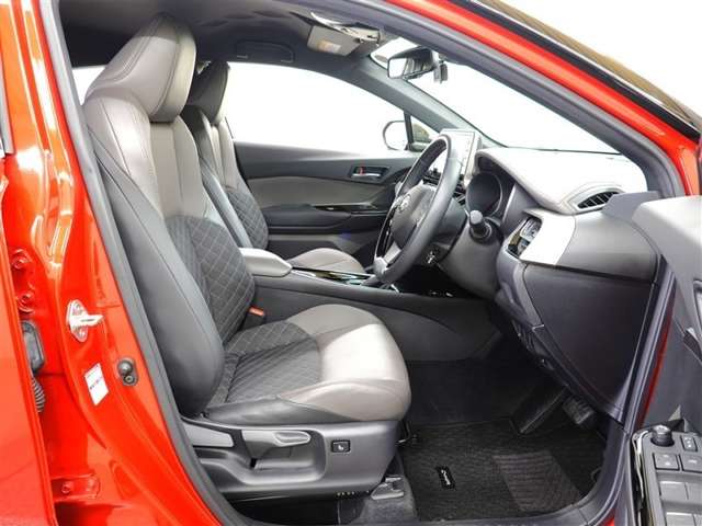Toyota C-HR 8