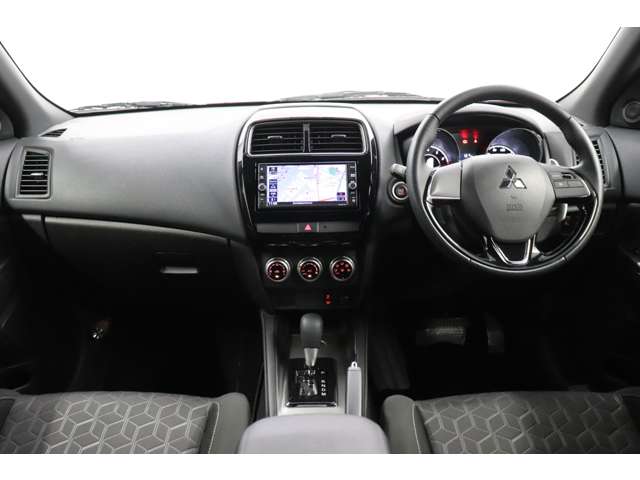 Mitsubishi RVR 8