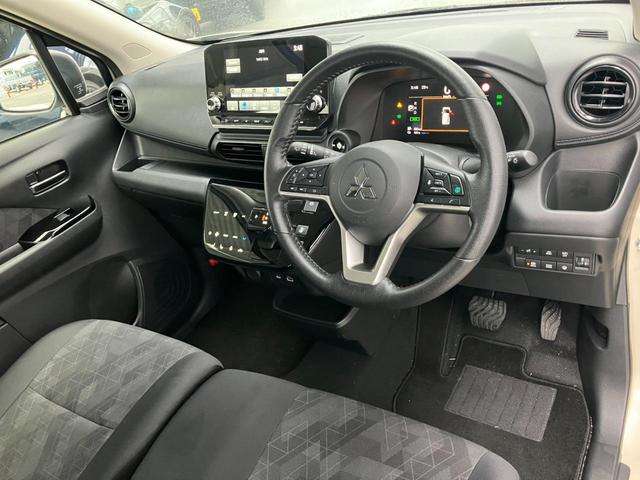 Mitsubishi eK X EV 3
