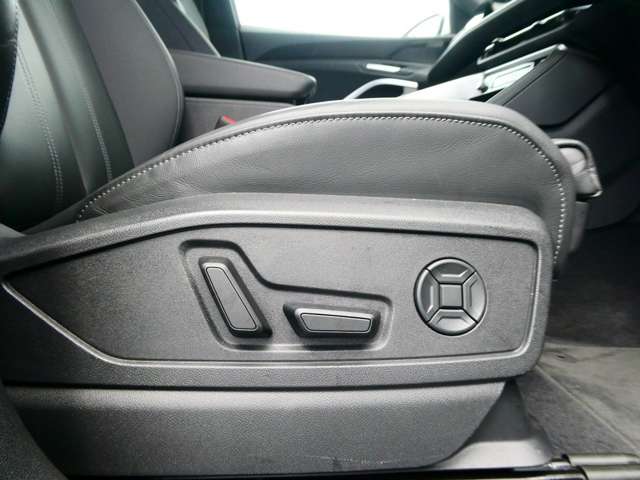 Audi Q5 11