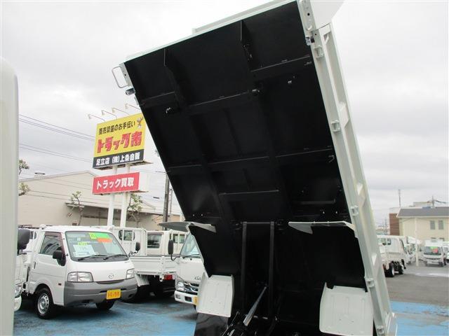 Mitsubishi Fuso Canter 7
