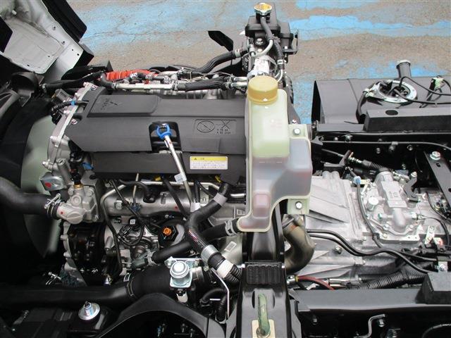 Mitsubishi Fuso Canter 8
