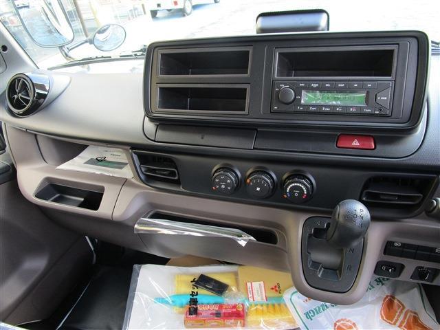 Mitsubishi Fuso Canter 10