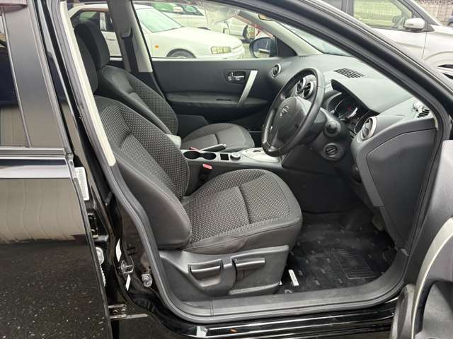 Nissan Dualis 4