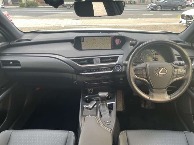 Lexus UX 3