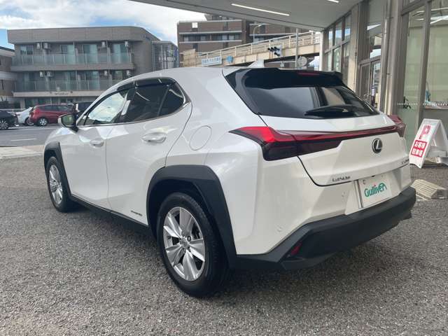 Lexus UX 4