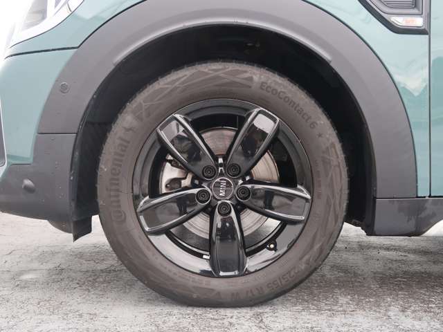 MINI Crossover 9