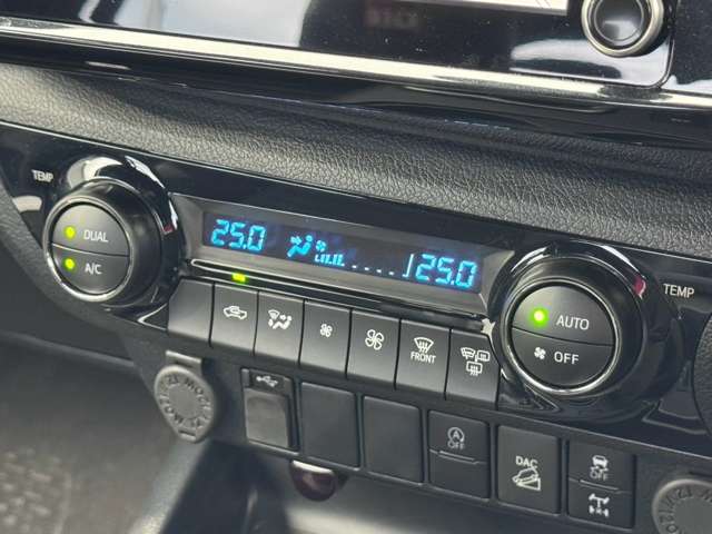 Toyota Hilux 12
