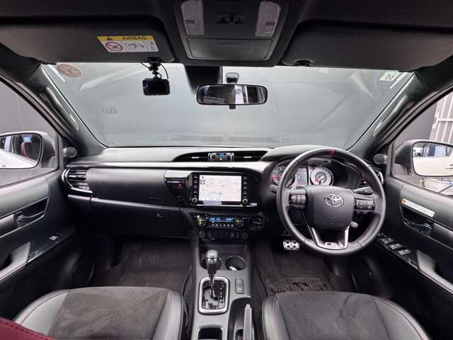 Toyota Hilux 5
