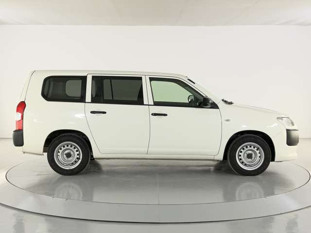 Toyota Probox Van 10
