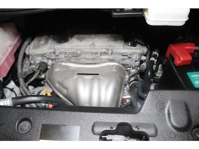Toyota Alphard 3