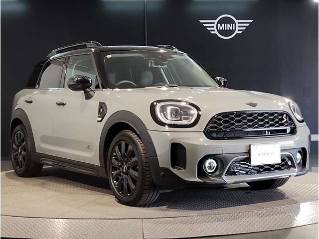 MINI Crossover 6