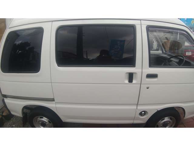 Daihatsu Hijet Van 11