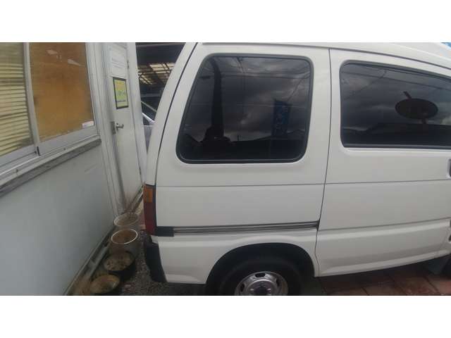 Daihatsu Hijet Van 12