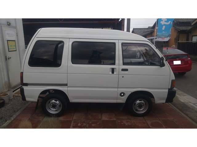 Daihatsu Hijet Van 7