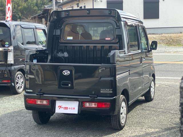 Daihatsu Hijet Deck Van 12