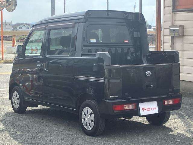 Daihatsu Hijet Deck Van 10