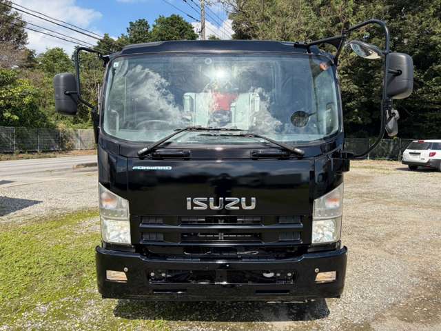 Isuzu Forward 5