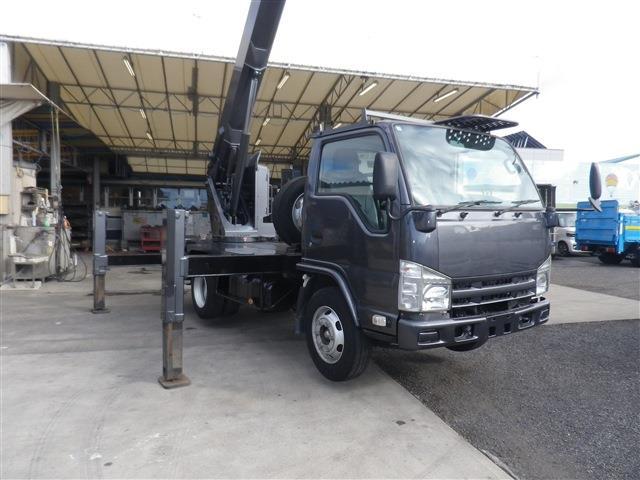 Isuzu Elf 12