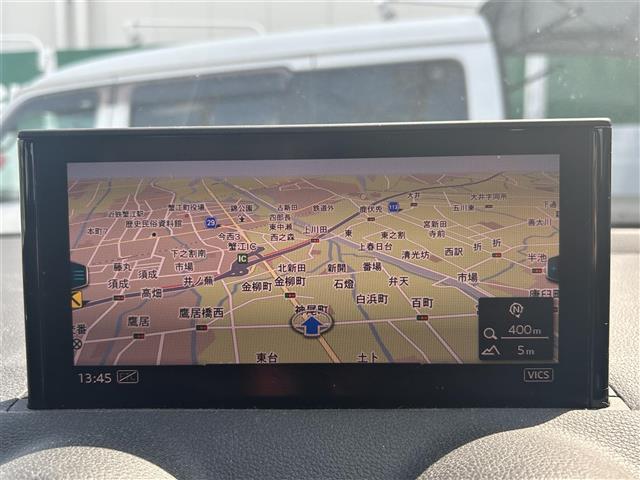 Audi Q2 5