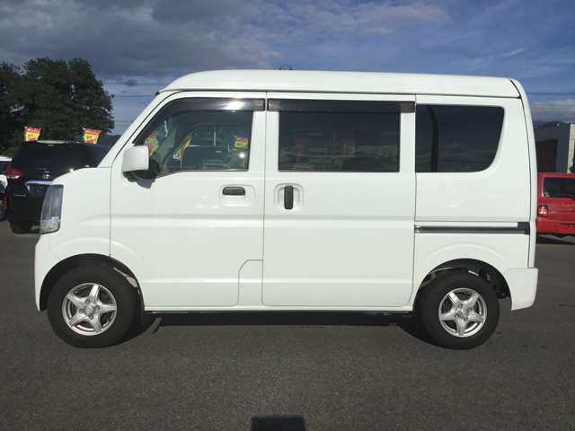 Nissan NV100 Clipper 7