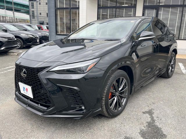 Lexus NX 3