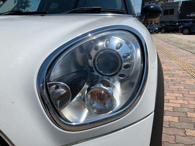 MINI Crossover 9