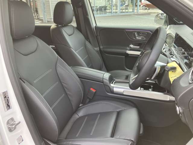 Mercedes-Benz GLB 4