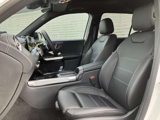 Mercedes-Benz GLB 5