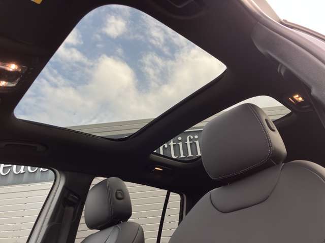 Mercedes-Benz GLB 8