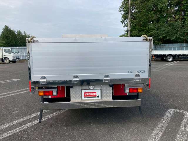 Mitsubishi Fuso Canter 6