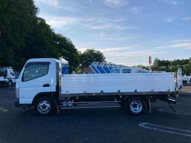 Mitsubishi Fuso Canter 8