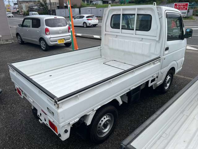 Suzuki Carry 3
