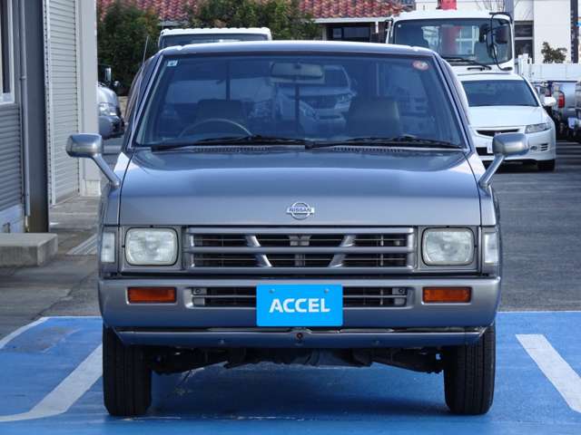 Nissan Datsun 11